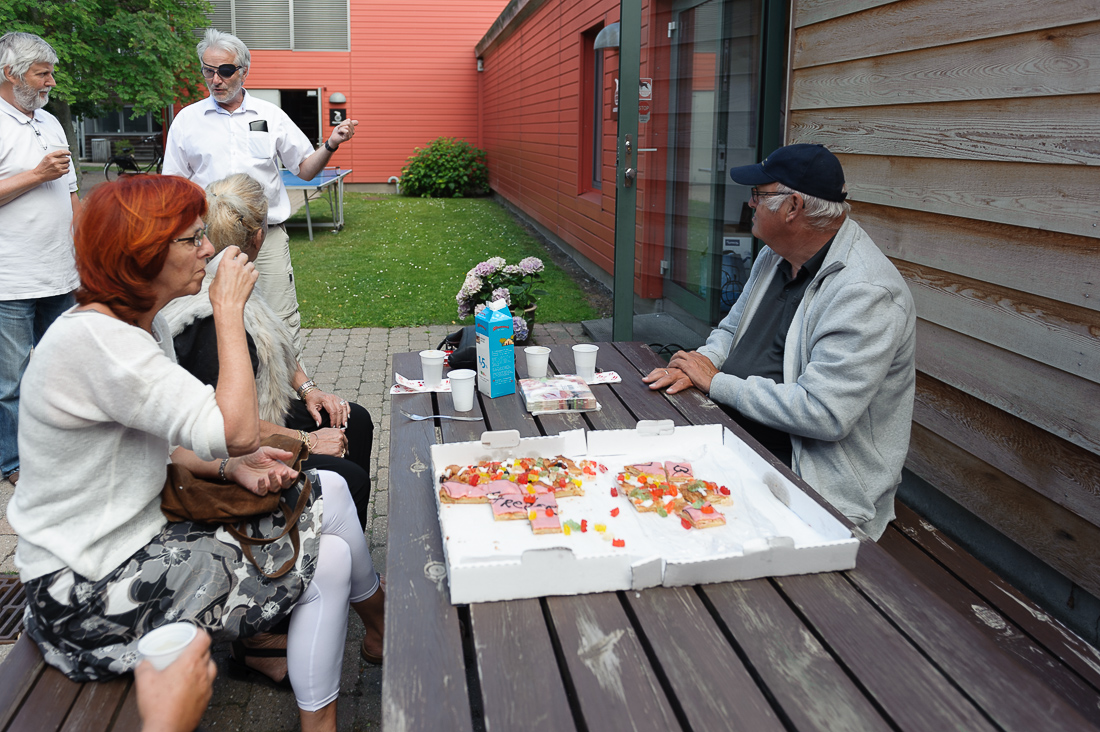 Filename: _DS10715