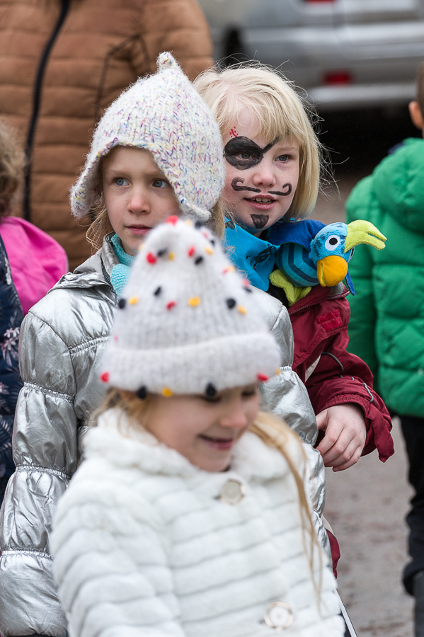 Filename: _DS25878